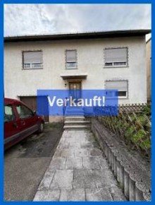 Eingang Haus Schn�ppchen  /Preisanpassung -  Sanierungsbed�rftiges   1-Familienhaus in Rohrdorf - Gelegenheit