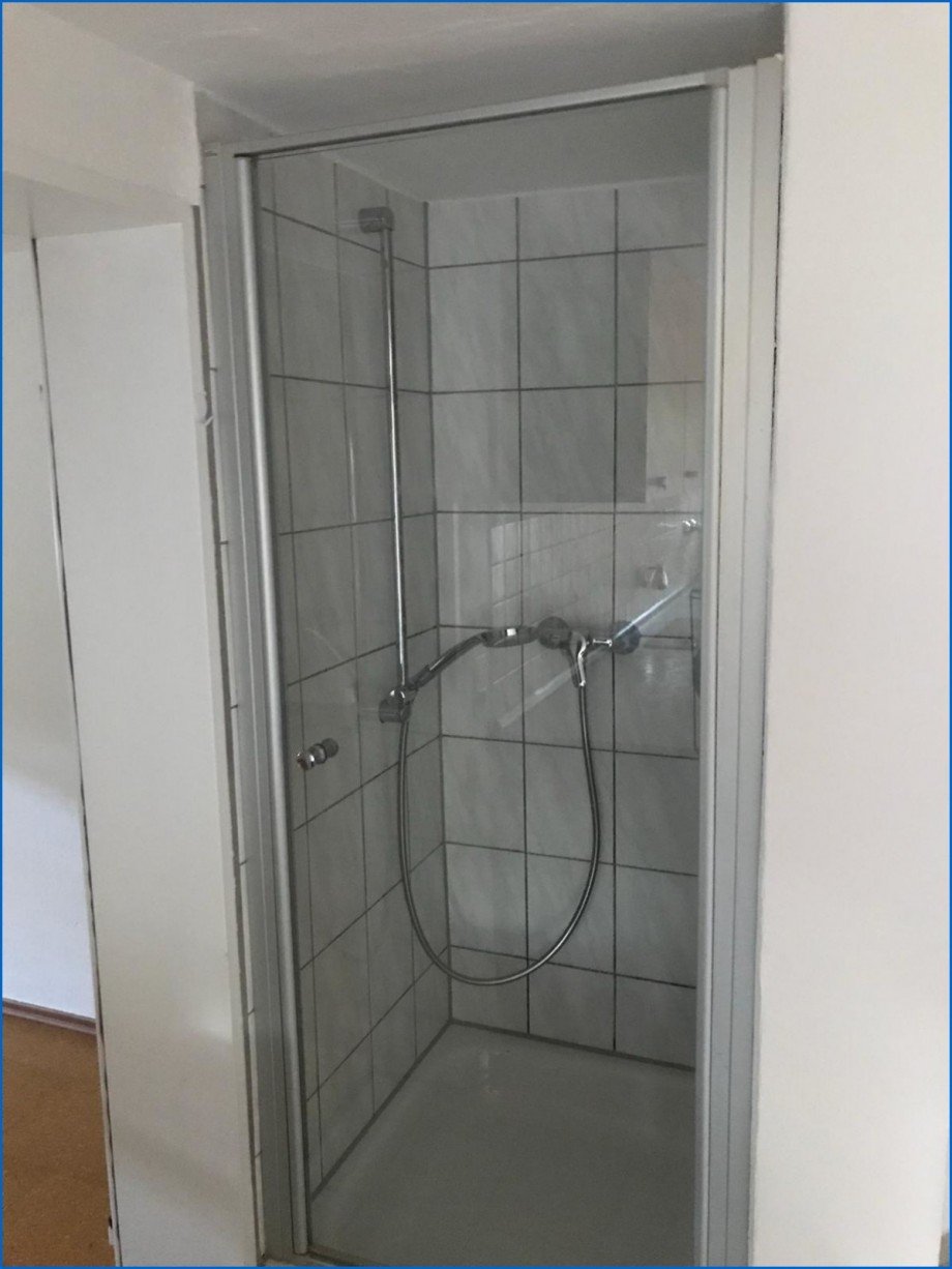 Dusche Souterrainwohnung Radolfzell am Bodensee