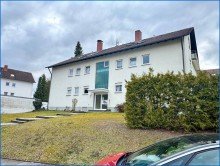 Eingangsbereich Familienfreundliche 4 Zi.-Wohnung im 1.OG mit Balkon in sch�ner und ruhiger Ortsrandlage!