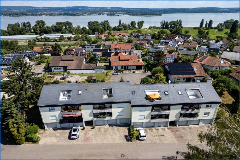 kurze Wege zum Bodensee Dachgeschosswohnung Gaienhofen-Gundholzen