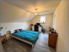 Schlafen, DG Bezugsfreies und saniertes Einfamilienhaus mit gro�er Scheune und idyllischem Grundst�ck !