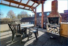 Balkon 2 RZ-City / Mehrfamilienhaus mit 3 Wohnungen, gro�em Grundst�ck, Doppel-Garagen usw. ideale Lage!