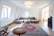 Zizz-124 Modernisierte Unternehmer-Villa mit 565 qm Wohnfl. auf 3 Wohnungen u. gro�z�g. Grundst�ck in Sto-OT!