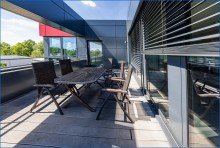 2. OG Balkon f�r alle zug�nglich Ausgang B�ro - Praxis - Workspace - Schulung - Produktion - Lager    / 
    EG und 1. OG