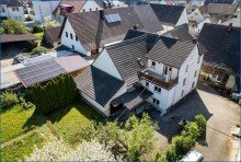 Haus Ansicht Steisslingen: Einfamilienhaus m. sch�nem, gro�em Bau-Grundst�ck (knapp 1000 qm) u. viel Nutzfl�che!