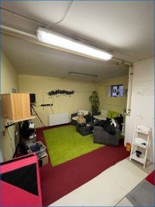 Keller Bsp Sch�ne DHH mit viel Platz und Einzel-Garage in ruhiger Lage - aktuell vermietet!