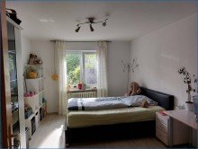Schlafzimmer-2 EG Attraktives Familienhaus mit gro�em Grundst�ck u. Garage, in sch�ner und ruhiger Lage!