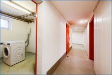 Blick Keller Nenzingen: Gro�z.u. attrakt. Einfamilienhaus m. gro�em Grundst�ck (1480 qm), inkl. Baugrundst�ck!
