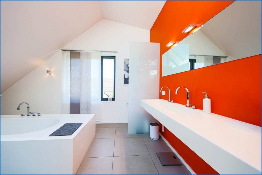 Gro�es Bad Villa Moos