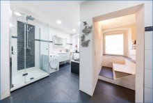 Zizz-082 Modernisierte Unternehmer-Villa mit 565 qm Wohnfl. auf 3 Wohnungen u. gro�z�g. Grundst�ck in Sto-OT!