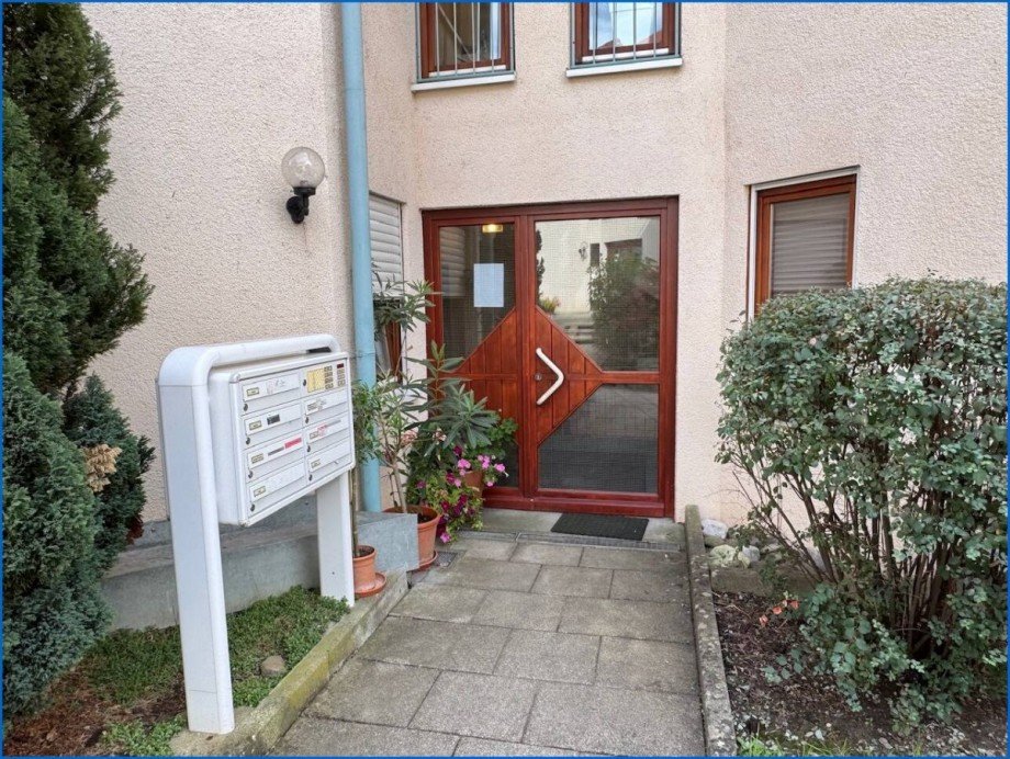 Eingangsbereich Etagenwohnung Bodman-Ludwigshafen