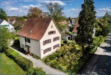Ansicht Singen-Nord, villenartiges Anwesen mit gro�em, idyllischen Grundst�ck in bester Lage!