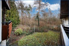 Garten Bezugsfreies, gro�z�giges Wohnhaus in ruhiger Waldrandlage von Singen mit Doppelgarage.