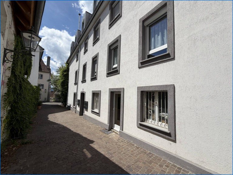 Aussen1 Radolfzell am Bodensee B�rofl�che RZ-Altstadt: ideale Gewerbefl�che f. B�ro,Praxis,kl. Laden,Kosmetik o.�., ebenerdig,bezugsfrei.