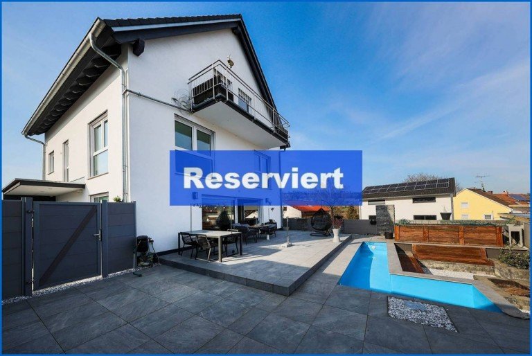Ansicht Gottmadingen / Bietingen Doppelhaush�lfte Gottmadingen / BietingenTraumhaftes, modernes Haus in grenznaher Lage!