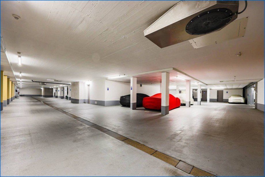 Blick Tiefgarage Etagenwohnung Bodman-Ludwigshafen / Bodman