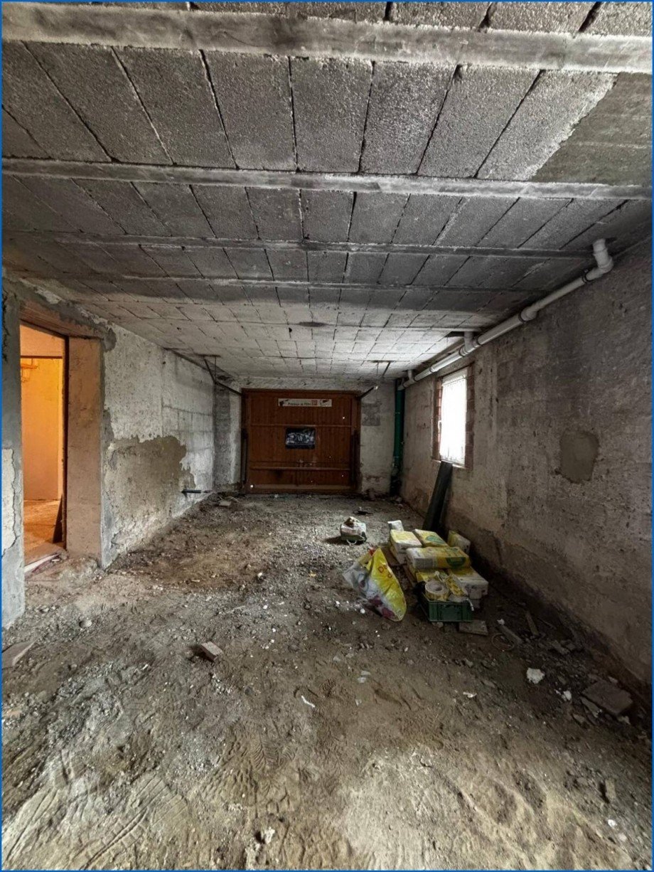 Ehemalige Garag Etagenwohnung M�hlingen / Zoznegg
