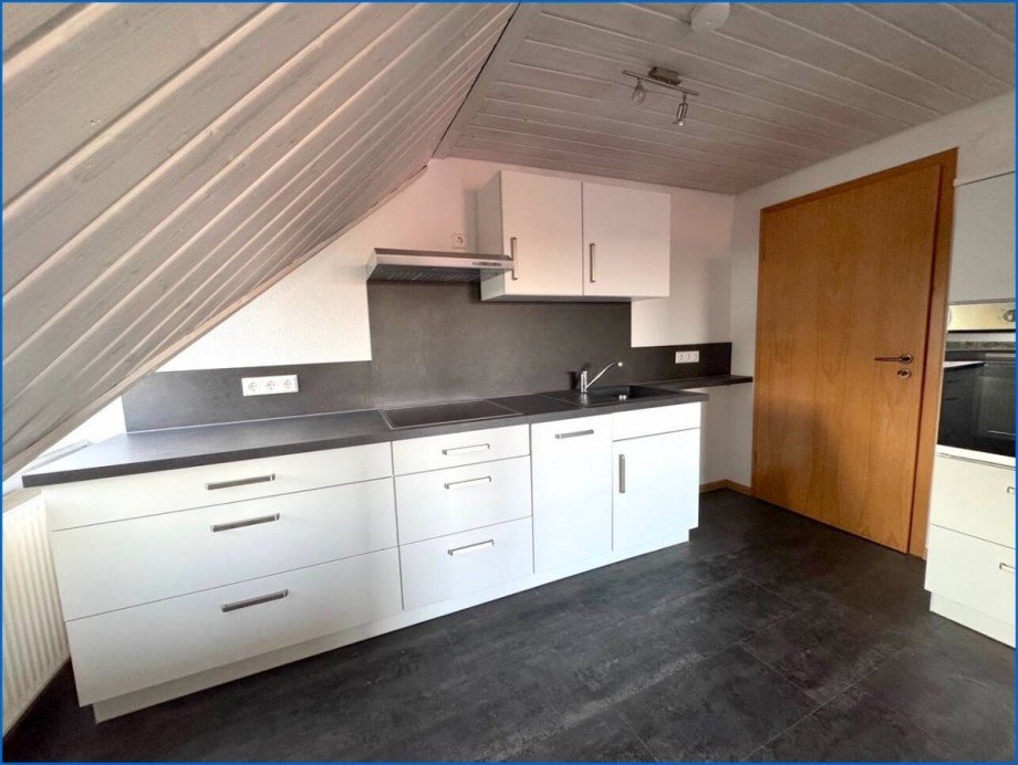 EBK, DG Zweifamilienhaus Pfullendorf / Aach-Linz