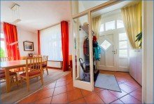 Windfang Stimmungsvolles EFH mit sehr gro�em, idyllischem Grundst�ck an der Aach (knapp 1800 qm)!