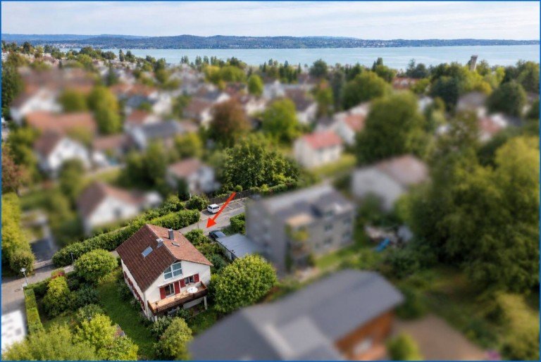 Titel Konstanz Haus Idylle Pur! Einfamilienhaus mit ELW (2 FH) in guter Lage, Konstanz-Allmansdorf!