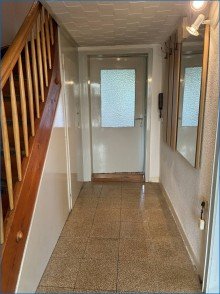 Flur zur K�che Schn�ppchen  /Preisanpassung -  Sanierungsbed�rftiges   1-Familienhaus in Rohrdorf - Gelegenheit