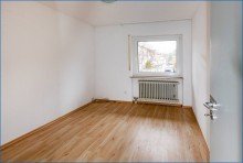 Zimmer Beispiel Hilzingen-Familienfreundliche, gro�z�gige DHH mit Garage, in ruhiger Lage; BEZUGSFREI !