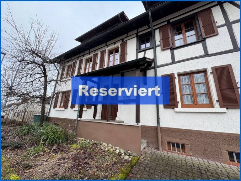 Eingangsbereich Radolfzell am Bodensee / B�hringen Maisonettewohnung Traumhafte 4,5 Zi. Maisonette-Wohnung mit gro�er S�dbalkon, Fernblick und Garage, Carport, Stellpl.!