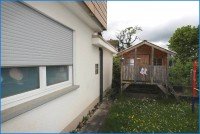 Bild (81c60e5ac26de9b533ae55f5ef882eb3): Interessantes 3 Familienhaus mit Garten, in ruhiger Lage von Singen-gro�e Whg. im EG wird frei!
