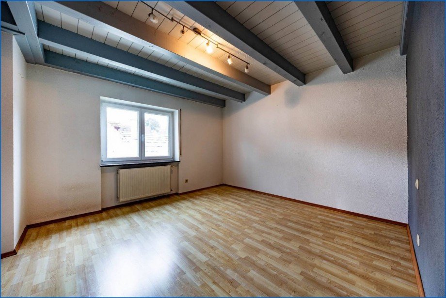 Zimmer Zweifamilienhaus Tengen / B��lingen