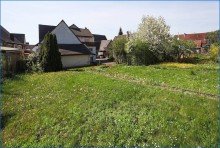 Garten Blick Steisslingen: Einfamilienhaus m. sch�nem, gro�em Bau-Grundst�ck (knapp 1000 qm) u. viel Nutzfl�che!