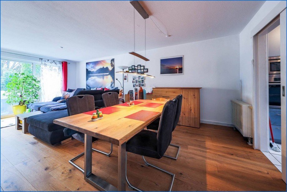 Esszimmer und Wohnzimmer Reihenmittelhaus Konstanz