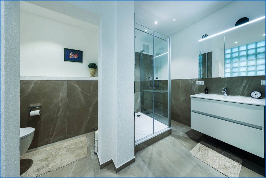 Badezimmer 1 Etagenwohnung Radolfzell am Bodensee