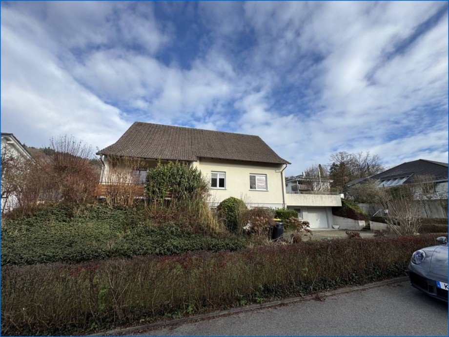 Aussen Zweifamilienhaus Gailingen am Hochrhein