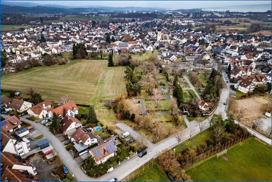 Blick Richtung Radolfzell und Bodensee Einfamilienhaus Radolfzell am Bodensee / B�hringen