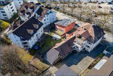 Drohne 4 RZ-City / Mehrfamilienhaus mit 3 Wohnungen, gro�em Grundst�ck, Doppel-Garagen usw. ideale Lage!