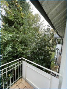 Blick Balkon OG hinten KN-Staad - 3 Zi. Wohnung (1.OG) mit 2 Balkonen, in sch�ner ruhiger Lage-BEZUGSFREI !!