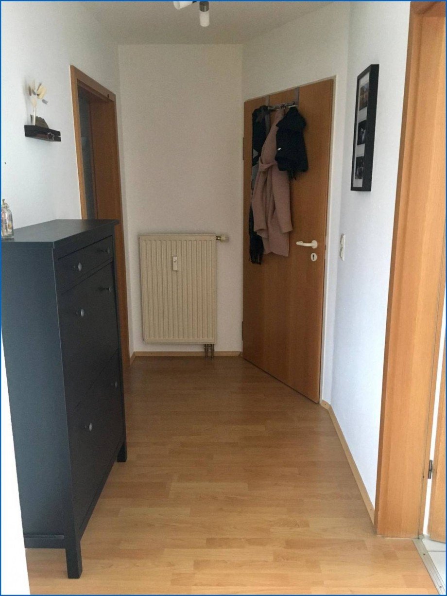 Flur Dachgeschosswohnung Stei�lingen