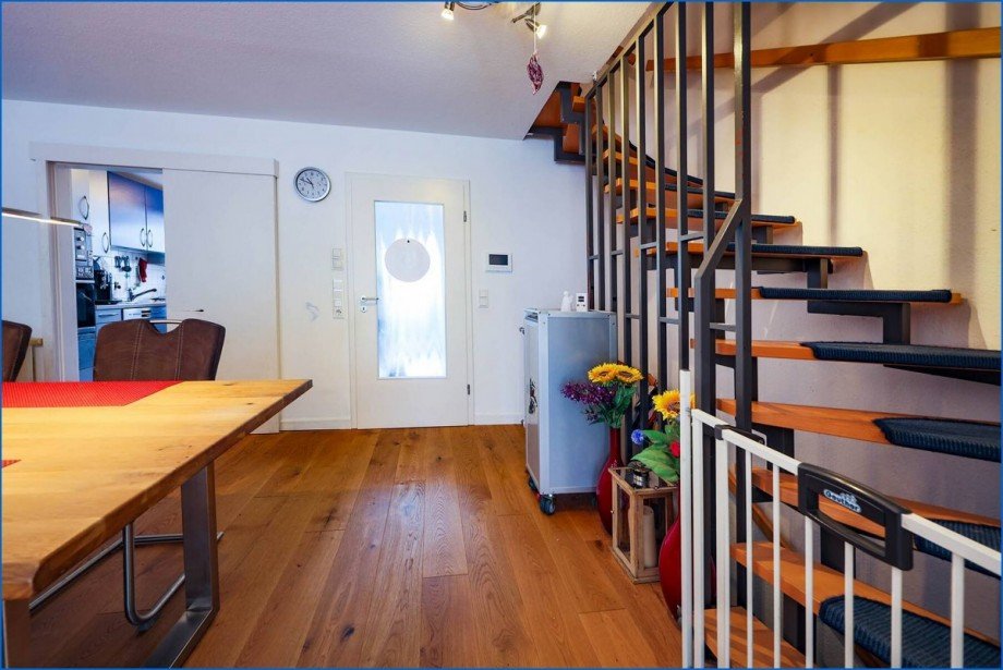 Blick auf Treppenhaus Reihenmittelhaus Konstanz