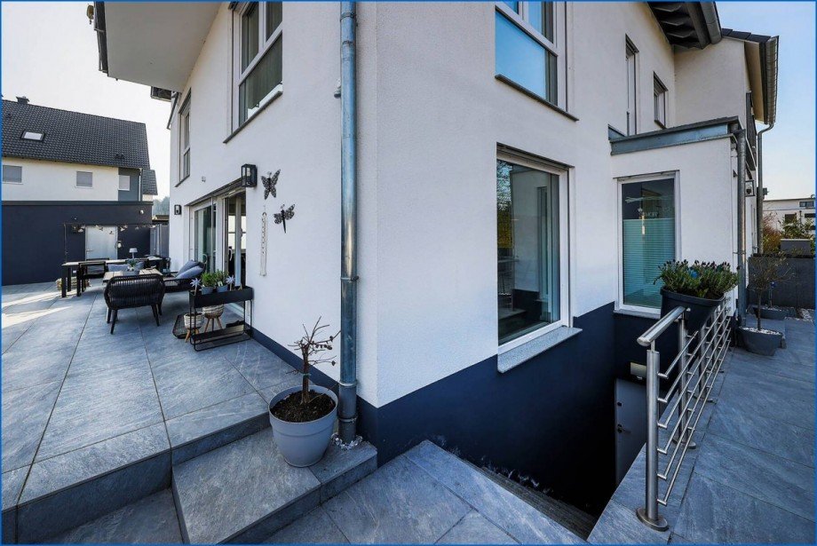 Kellereingang Doppelhaush�lfte Gottmadingen / Bietingen