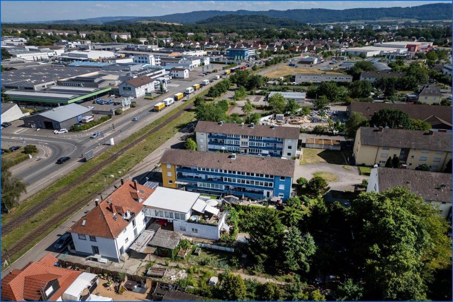 Luftbild 3 Mehrfamilienhaus Singen am Hohentwiel