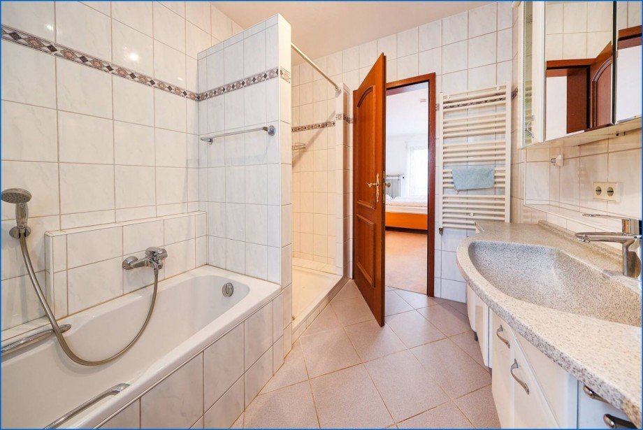 Bad EG Einfamilienhaus Radolfzell am Bodensee / B�hringen