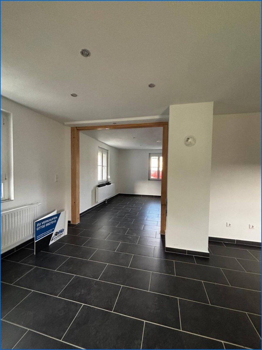 Esszimmer und Wohnzimmer Zweifamilienhaus M�hlingen / Zoznegg