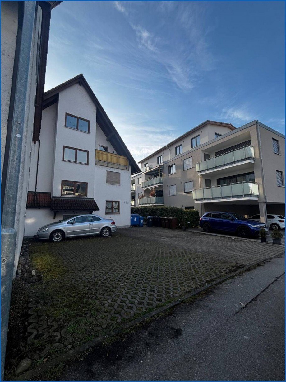 Haus und Parpl�tze Dachgeschosswohnung Meersburg