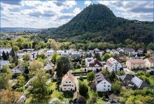 Luftbild Singen-Nord, villenartiges Anwesen mit gro�em, idyllischen Grundst�ck in bester Lage!