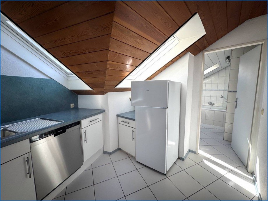 EBK , Ansicht 2 Dachgeschosswohnung Radolfzell am Bodensee