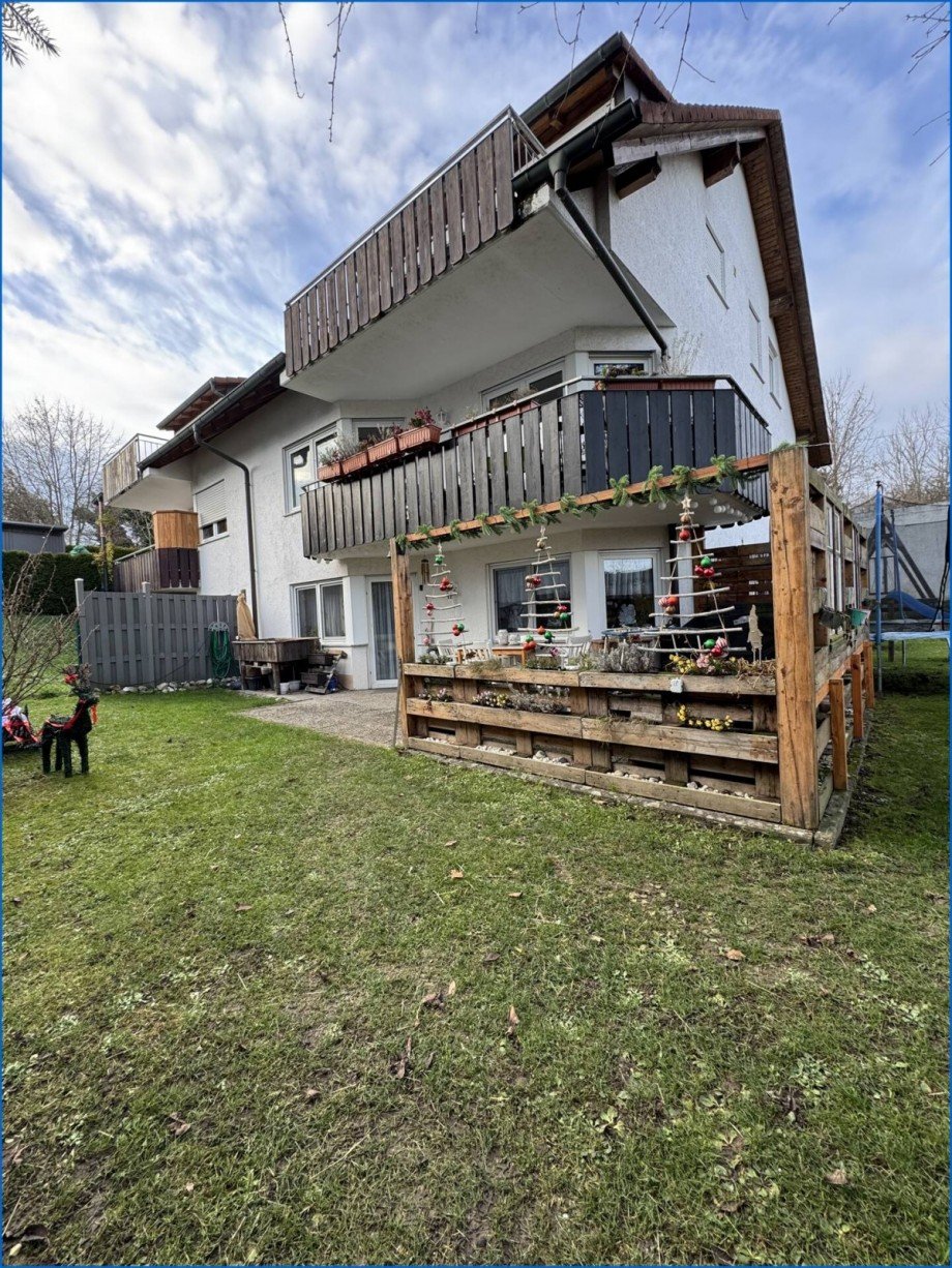 Garten mit Blick Terrasse Erdgeschosswohnung Stockach / Wahlwies
