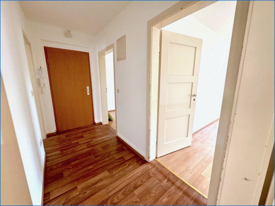 Flur Etagenwohnung Singen / Hohentwiel