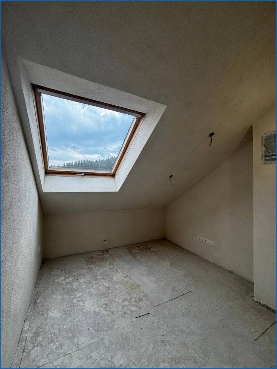 2. OG Kinderzimmer Etagenwohnung M�hlingen / Zoznegg
