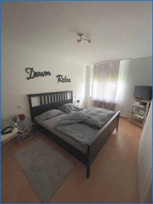 Schlafzimmer Sch�ne DHH mit viel Platz und Einzel-Garage in ruhiger Lage - aktuell vermietet!