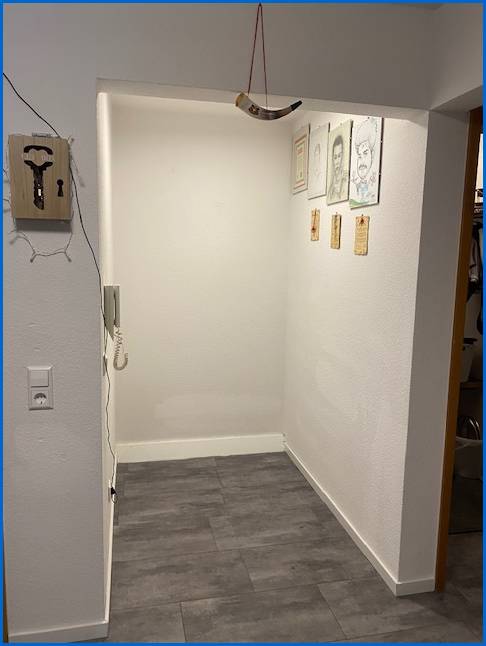 Nische Garderobe Etagenwohnung Engen